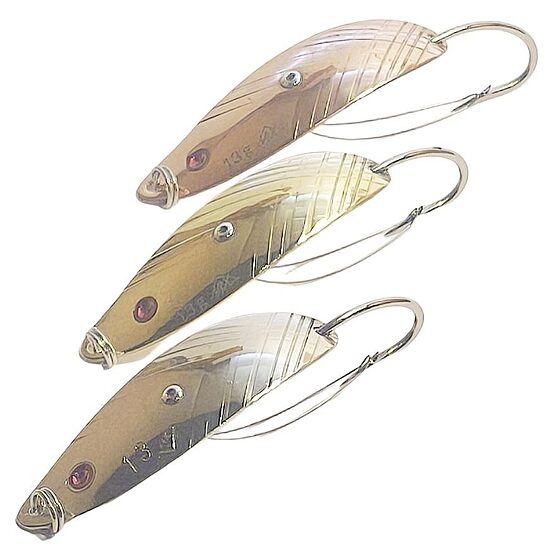 VIX fishing spoon against water weeds Long-1